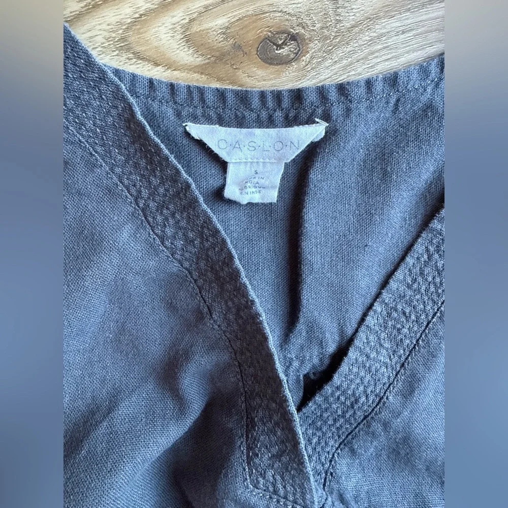 Caslon Gray V-Neck Button-Side Tank - Picture 4 of 5